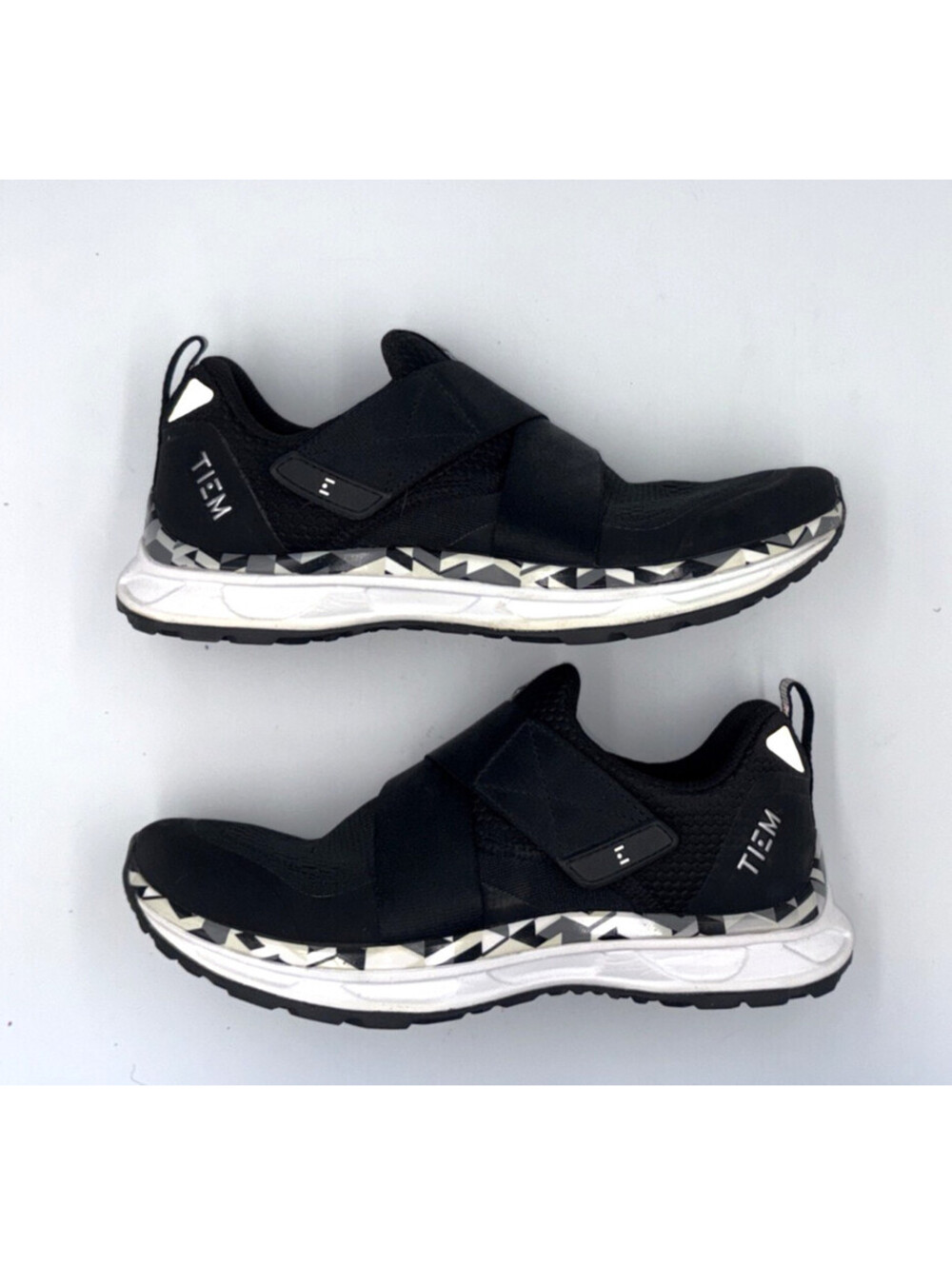 TIEM Slipstream Cycling Shoes Womens 8 Black Geometric SPD Walkable W/Cleats